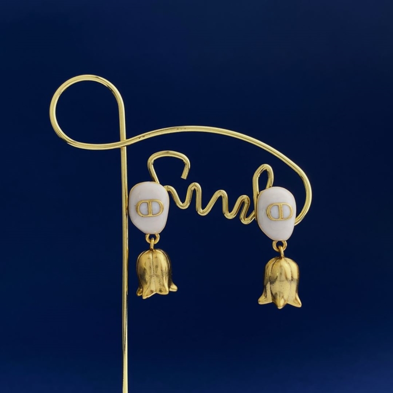 ch**an D*or earrings